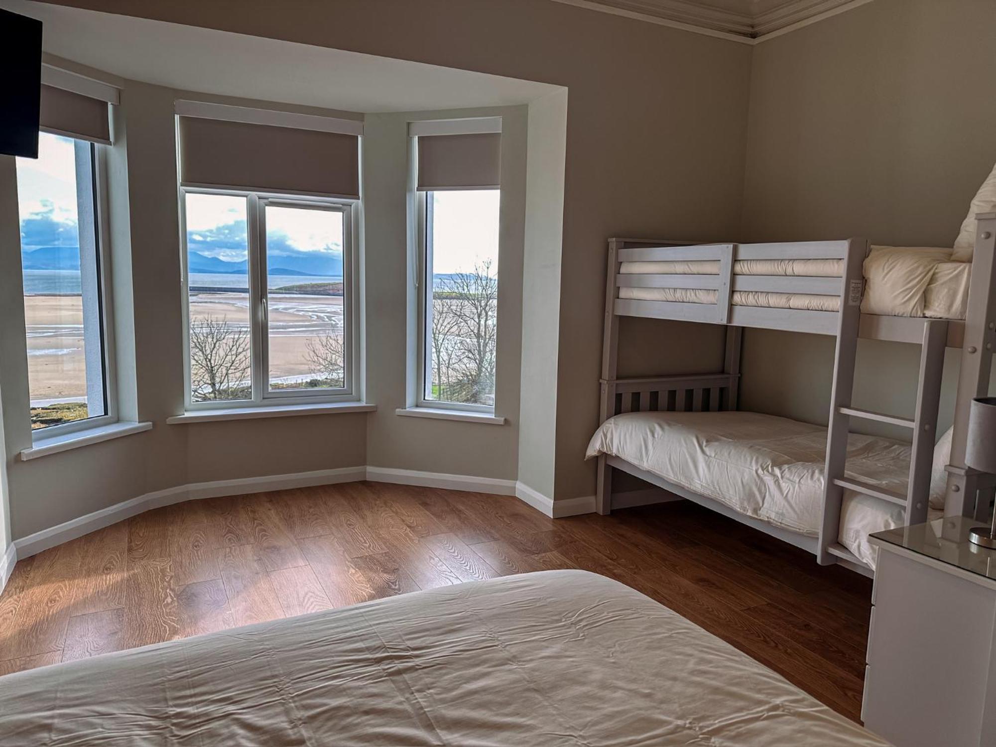 Avondale House Mulranny Bed & Breakfast ภายนอก รูปภาพ